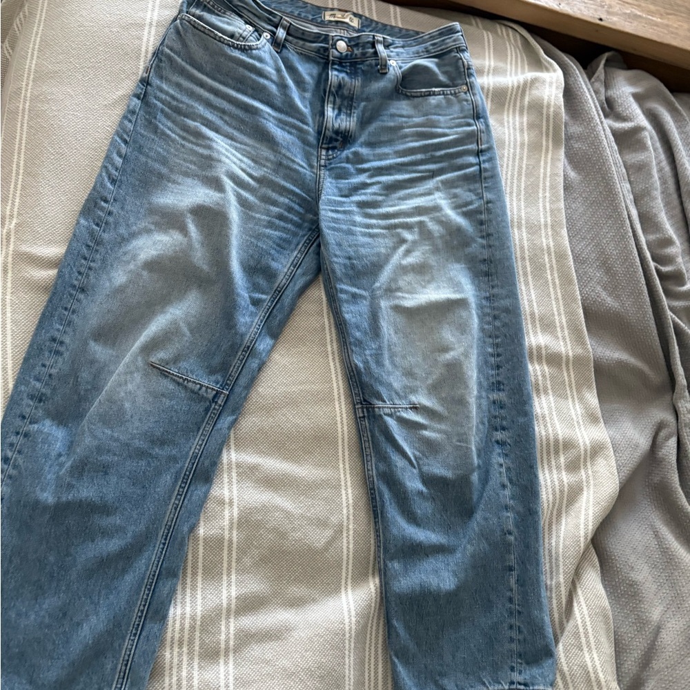 Madewell Light Blue Denim Barrell Jeans